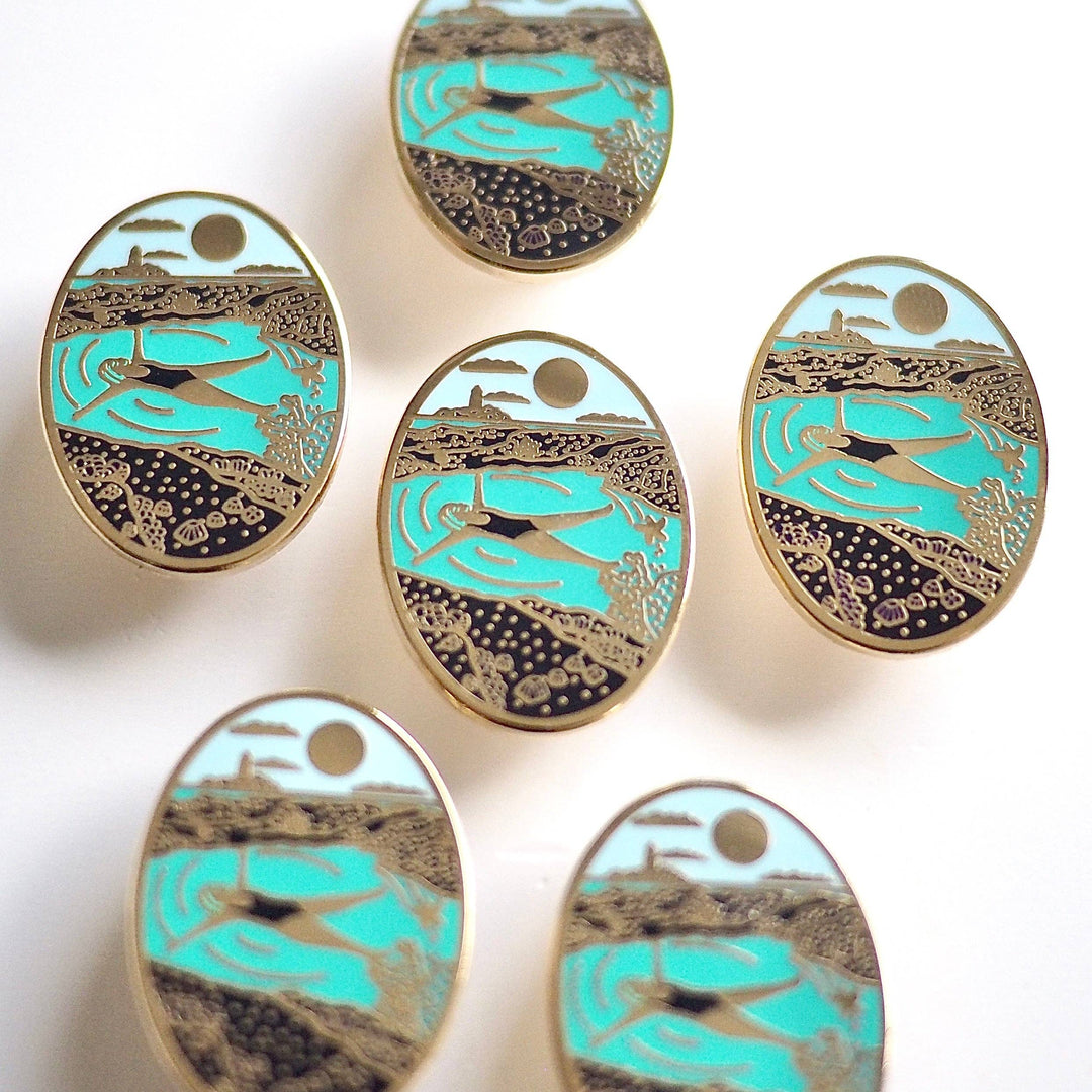 Rock Pool Wild Swimming Enamel Pin